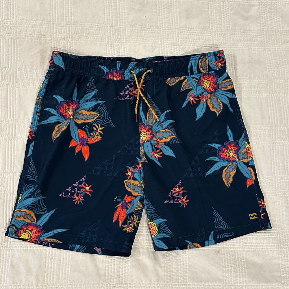 Billabong Men's Navy Floral Board Shorts